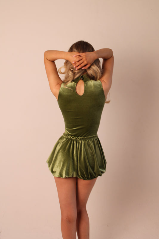 ‘’BELLE’ VELOUR SHORT SLEEVE BODYSUIT