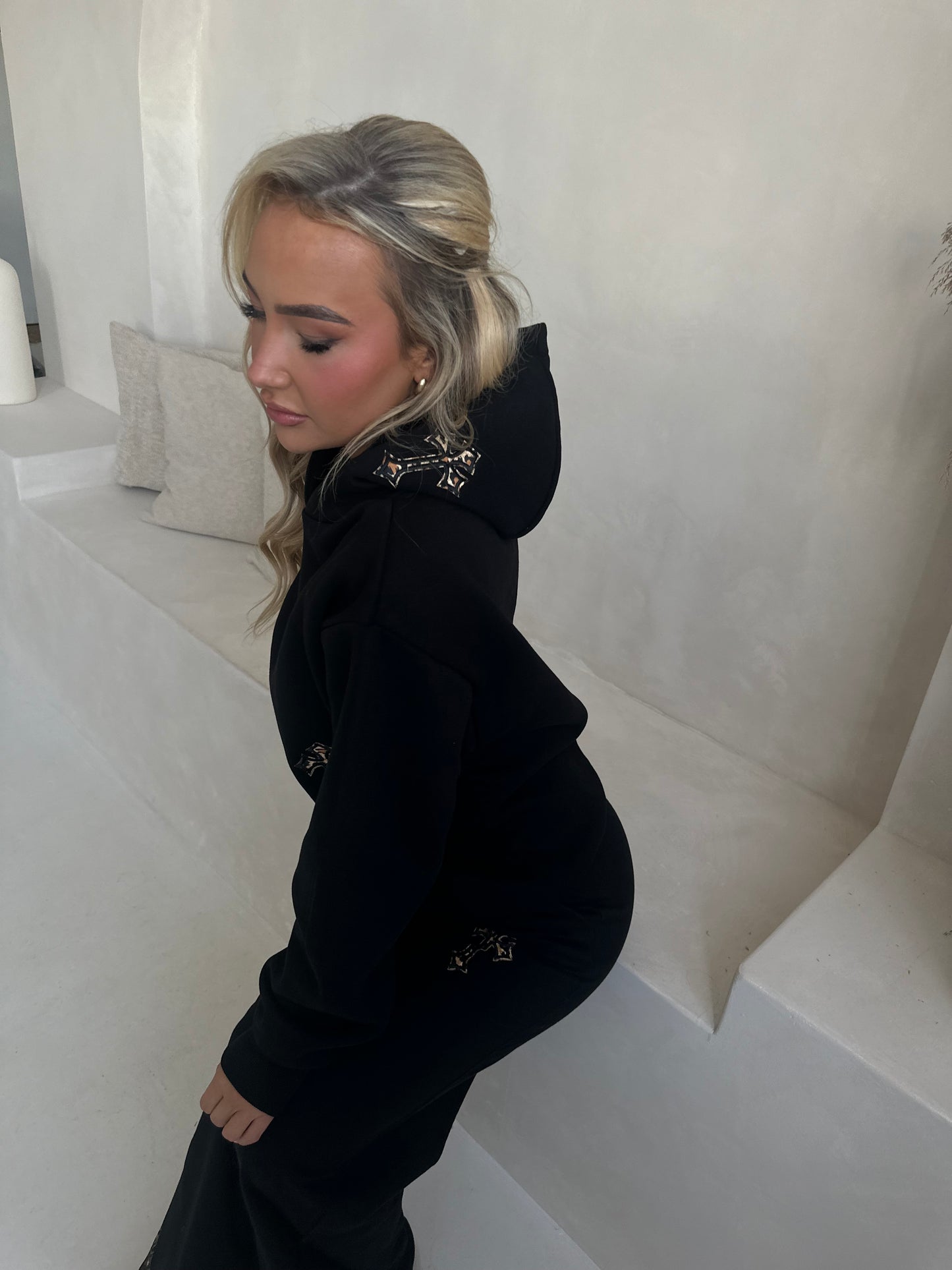 ‘CROSSED OUT’ PREMIUM HEAVYWEIGHT HOODIE- BLACK & LEOPARD