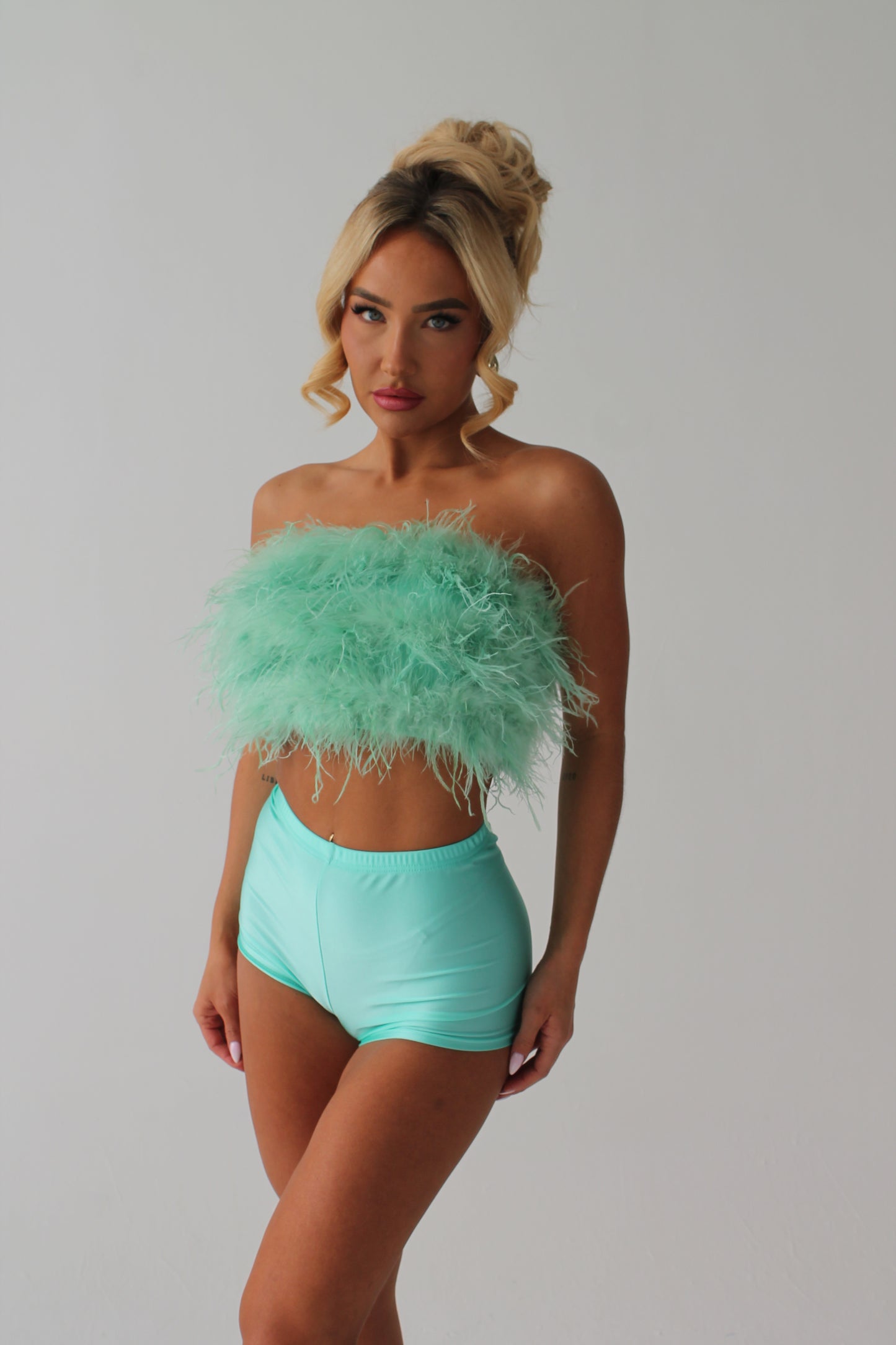 STRETCH KNICKER SHORTS- MINT